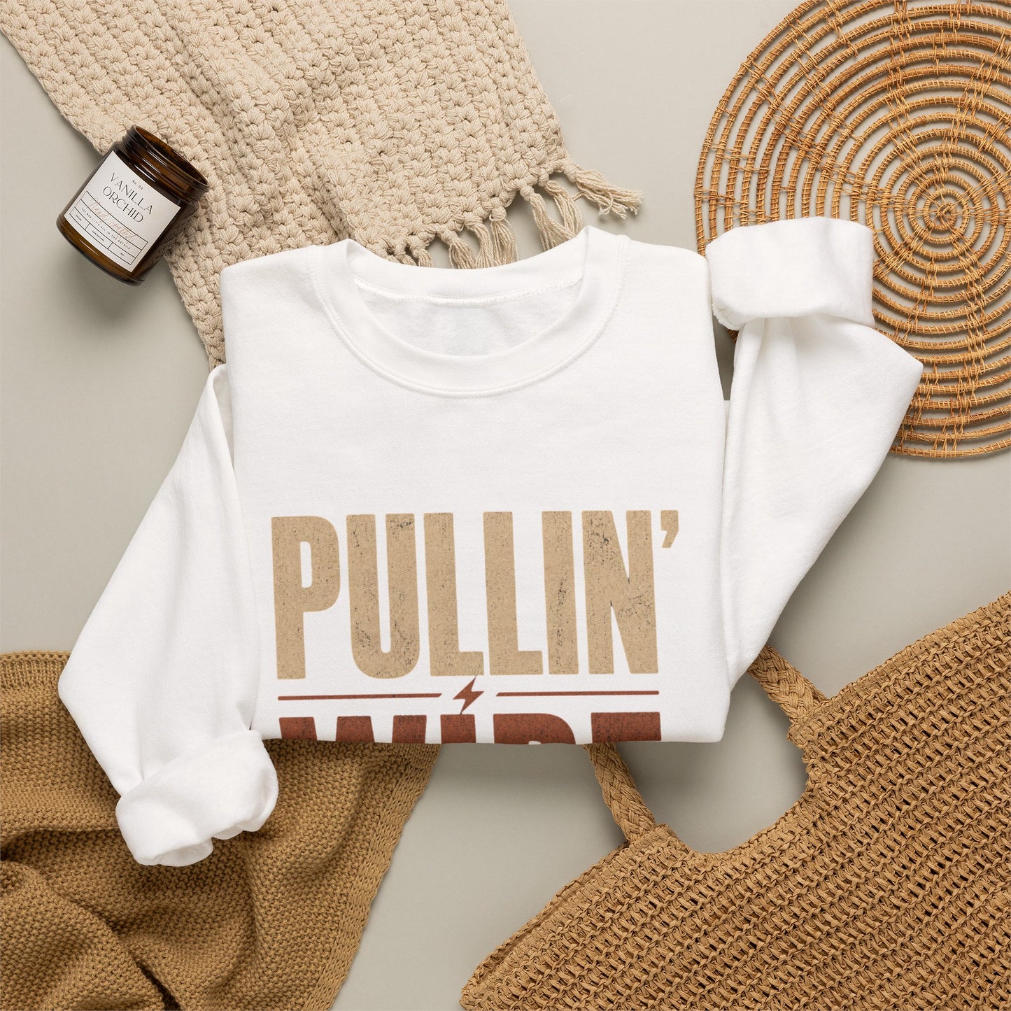 Crewneck Sweatshirt 'Pullin' Wire' Vintage Spool Graphic